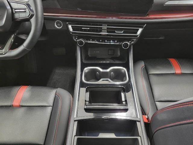 2024 Chevrolet Traverse Base