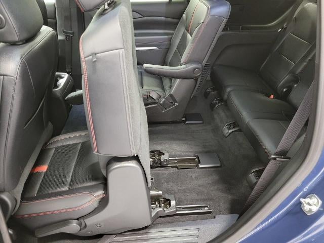 2024 Chevrolet Traverse Base