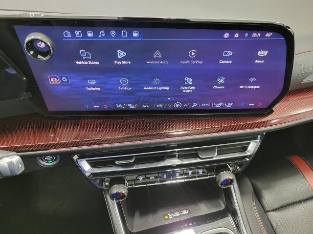 2024 Chevrolet Traverse Base