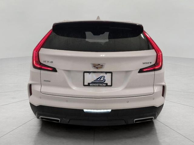 2024 Cadillac XT4 Base