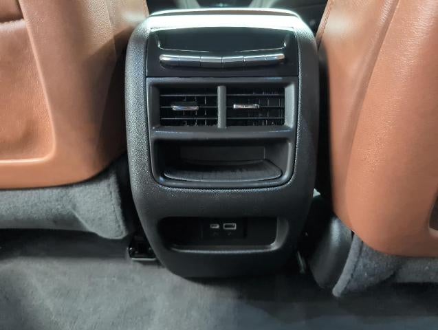2023 Cadillac XT5 Base