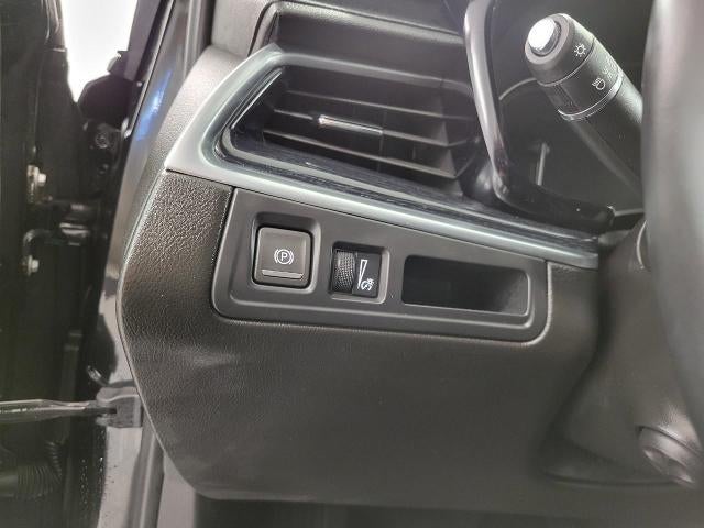 2025 Cadillac XT5 Base