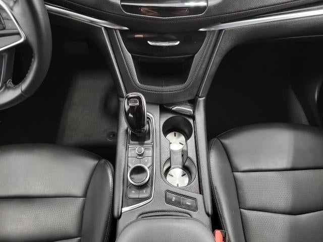 2025 Cadillac XT5 Base