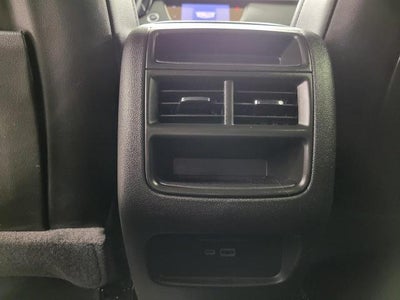 2025 Cadillac XT5 Base