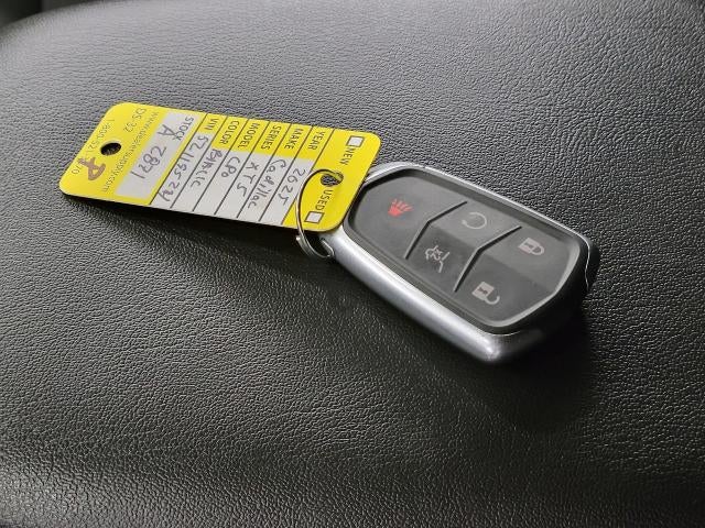 2025 Cadillac XT5 Base