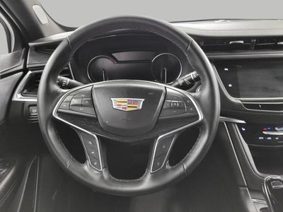 2025 Cadillac XT5 Base