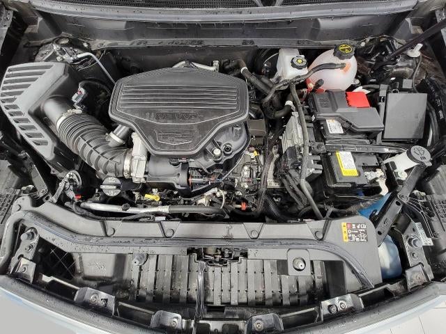 2025 Cadillac XT5 Base