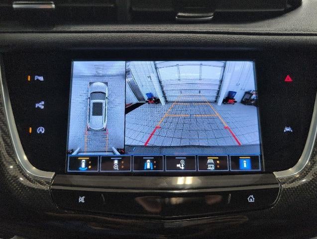 2024 Cadillac XT6 Base