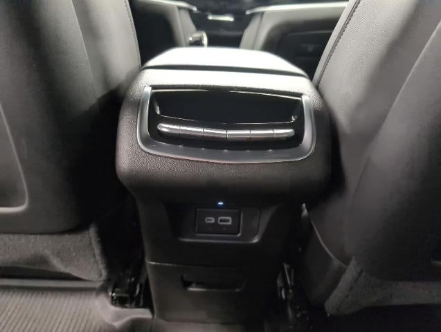 2024 Cadillac XT6 Base
