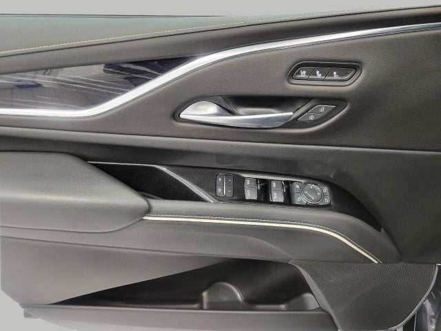 2022 Cadillac Escalade Base