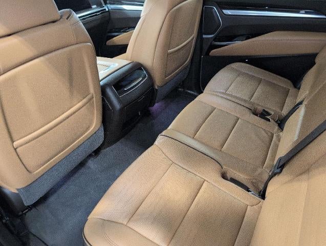 2025 Cadillac Escalade ESV Base