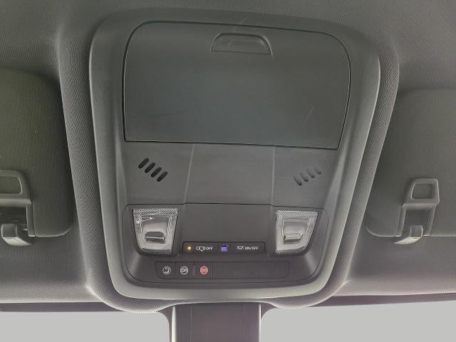 2023 Chevrolet Equinox Base