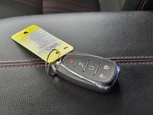 2023 Chevrolet Equinox Base